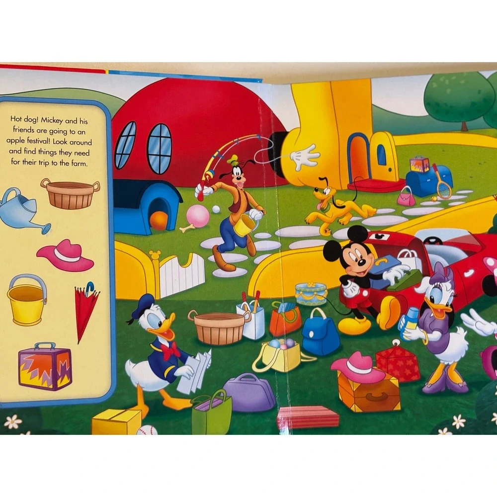 Disney Mickey‎ Mouse On The Go Book